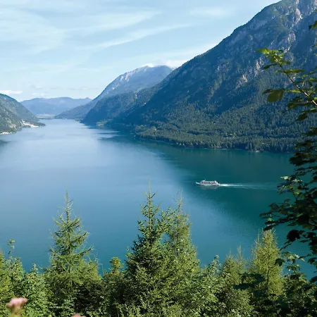 Dependance 4jz Konukevi Maurach (Achensee)